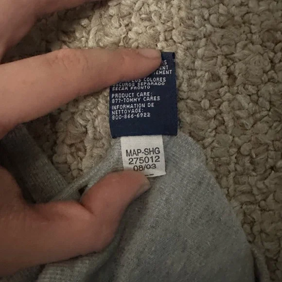 Tommy Hilfiger Gray V-Neck Sweater with Navy Trim 2003 - Picture 6 of 6